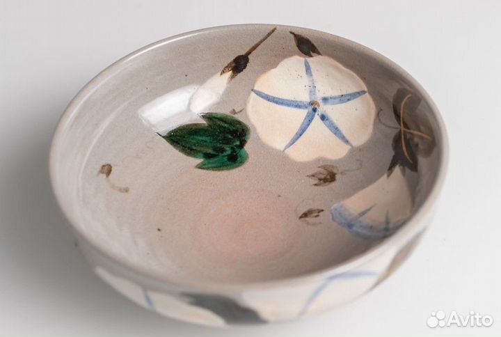 Красивая японская чайная чаша тяван