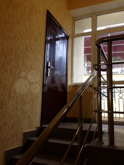 2-к. квартира, 43 м², 3/3 эт.