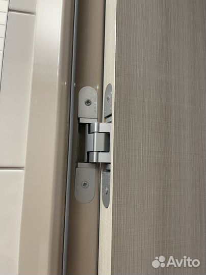 Двери межкомнатные из массива