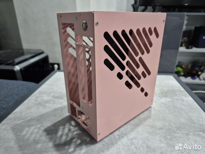 Корпус Mini ITX розовый (Аналог sgpc K39)