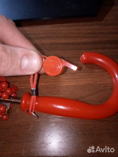 Красный зонтик для подростка