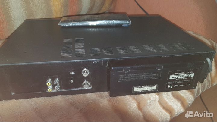 Видеомагнитофон