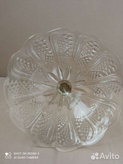Ваза для фруктов на ножке стекло