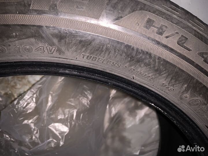 Bridgestone Ecopia H/L 422 Plus 255/55 R20