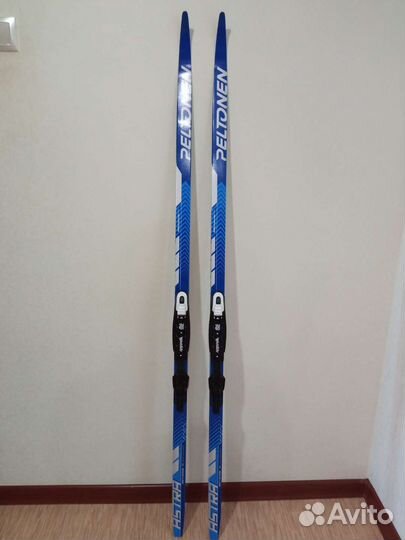 Лыжи беговые юниорские