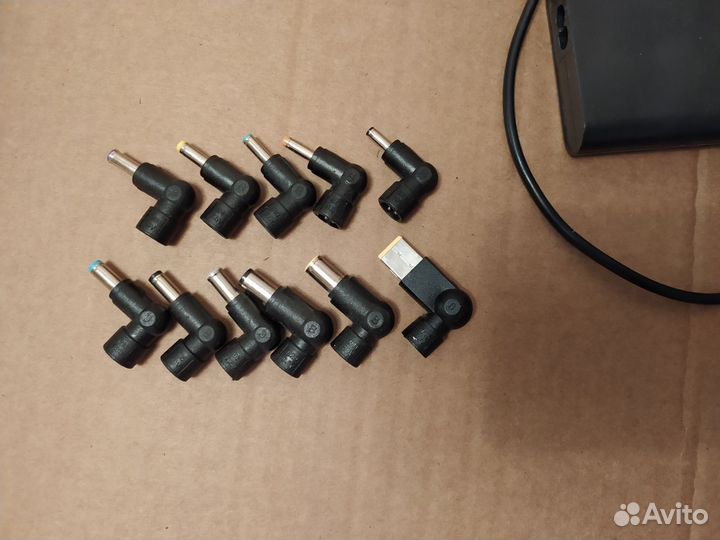 Зарядка для ноутбука универсальная