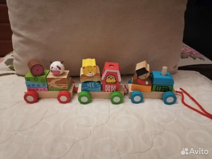 Развивающие игрушки разные