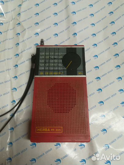 Радиоприемник нейва рп - 305