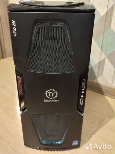 Корпус для пк Thermaltake M9D и два вентилятора