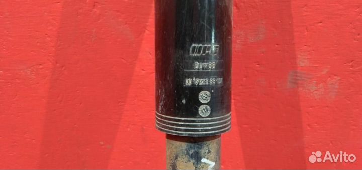 Мерседес Е-класс W210 амортизатор задний