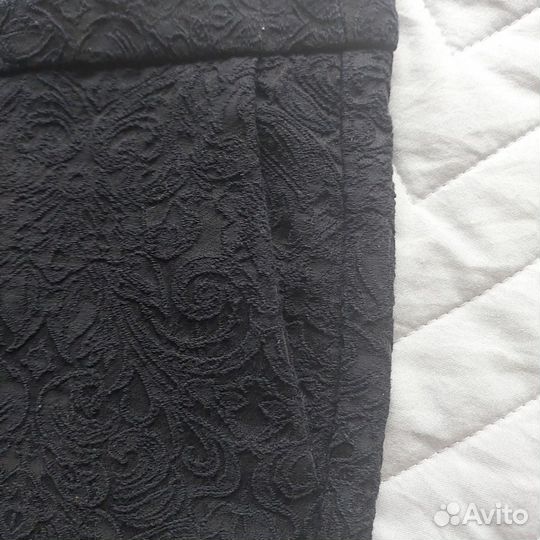 Брюки Zara из хлопка М