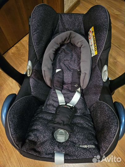 Автолюлька maxi cosi cabriofix