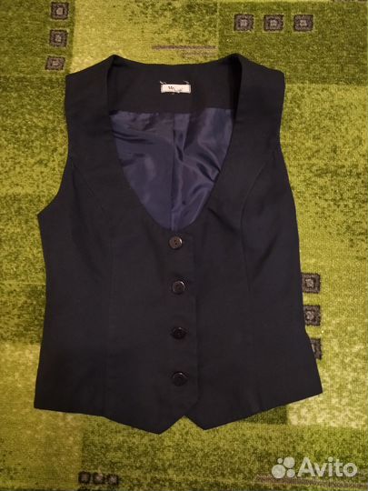 Жилет школьный для девочки 164