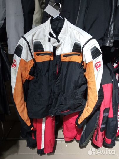 Мотоэкипировка мотоштаны и мотокуртка