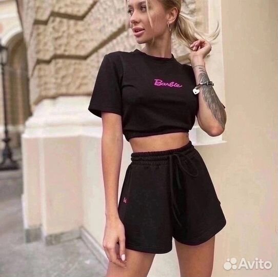 Костюм женский