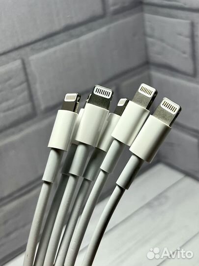 Оригинальная Зарядка на iPhone