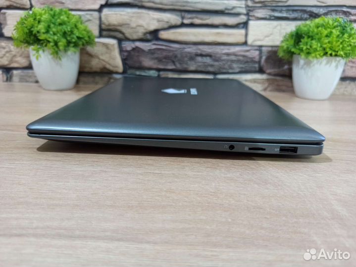 Ноутбук для работы, учёбы Echips