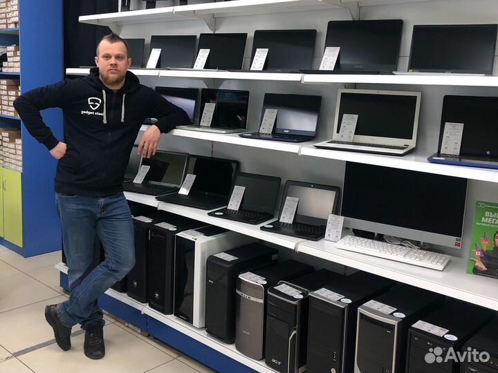 Ноутбук Dell P51F