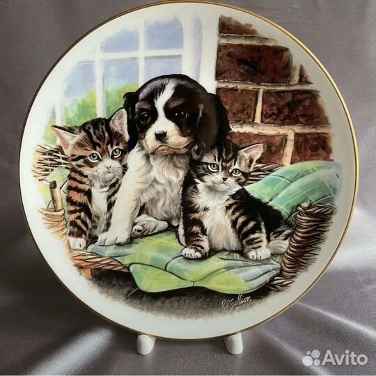 Настенная тарелка