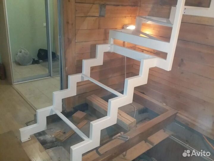 Лестницы на второй этаж