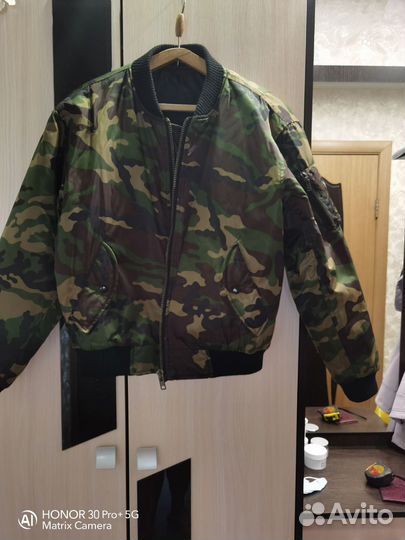 Бомбер Сплав