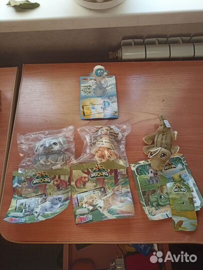 Игрушки из киндера: йети, крокодил, тигр, коала