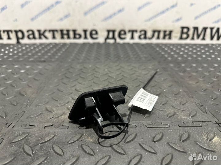Крышка форсунки омывателя фар правая Bmw Х5 Е70