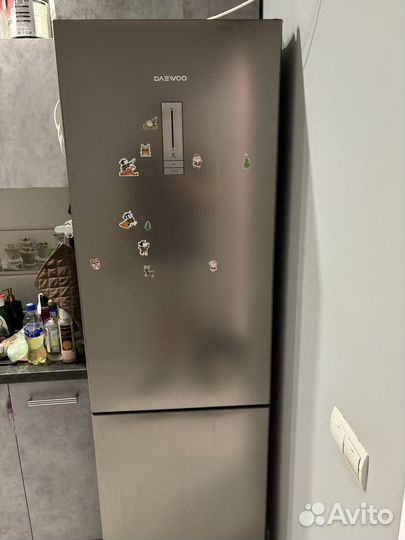 Холодильник daewoo