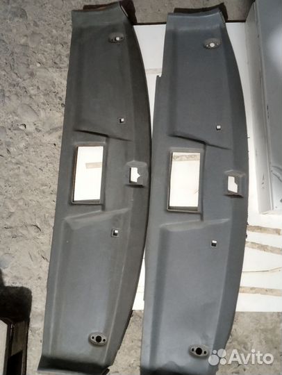 Козырёк на 124 ый Мерседес