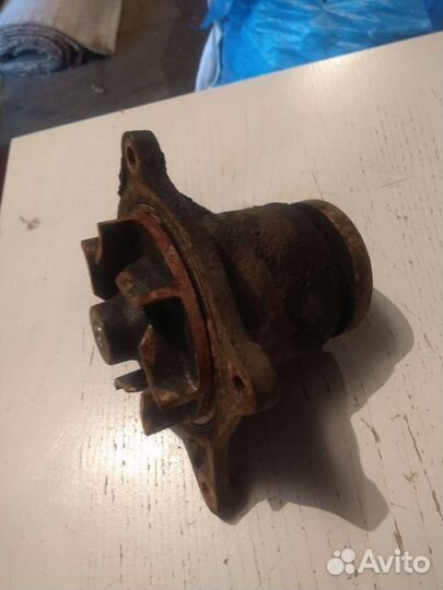 Помпа водяная Hyundai HD