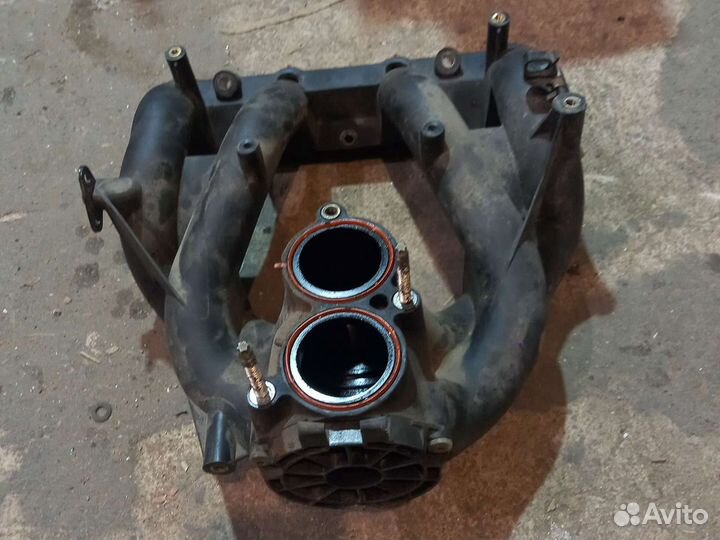 Впускной коллектор BMW3 E46
