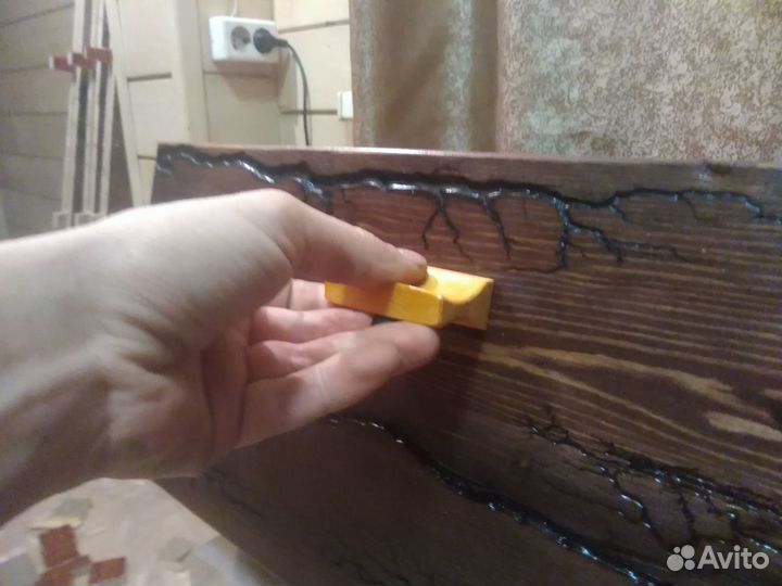 Хлебница из дерева (ручная работа)