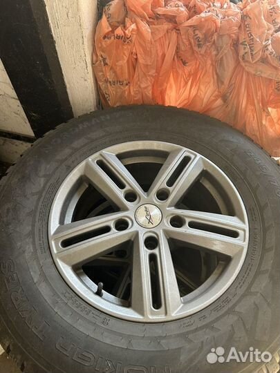 Колеса в сборе 245/70 R16