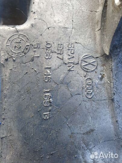 Кронштейн генератора Volkswagen Polo 1.4 16V