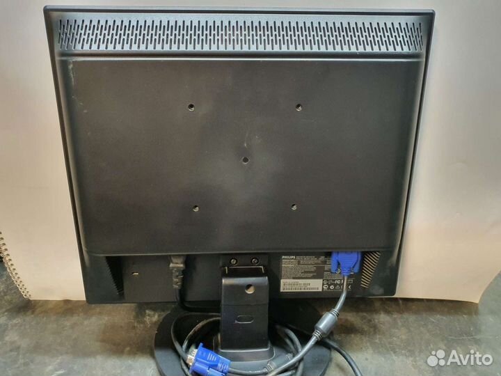 Монитор Philips 17'