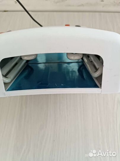 Лампа для ногтей