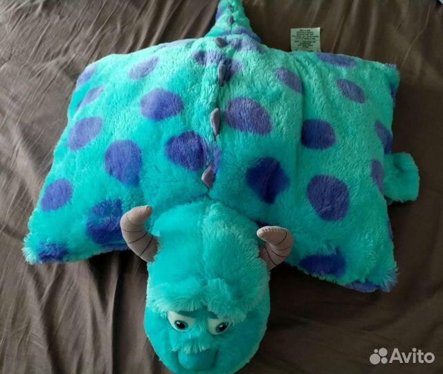 Игрушка-подушка Корпорация монстров из Диснейленда