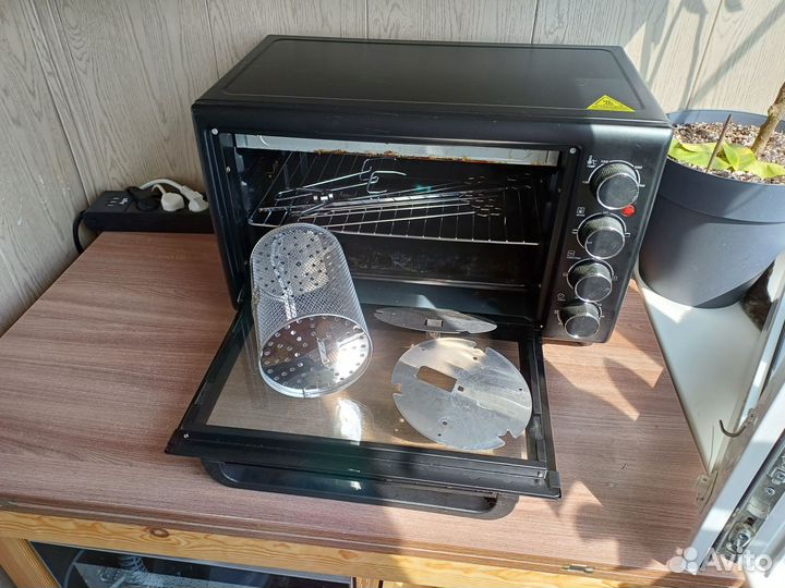 Духовка Marta