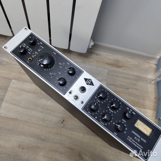 Микрофонный предусилитель Universal Audio 6176