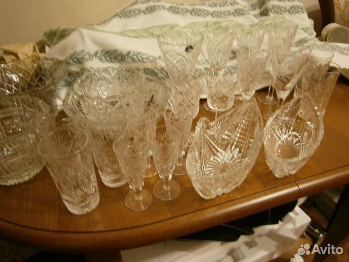 Красивый хрусталь салатники фужеры стаканы рюмки