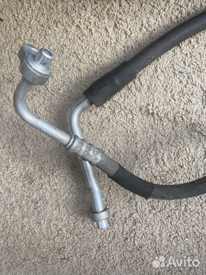 Трубка кондиционера Opel Astra J 1.6