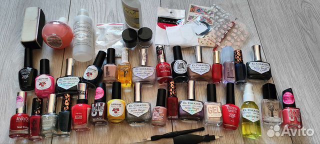 Лаки для ногтей