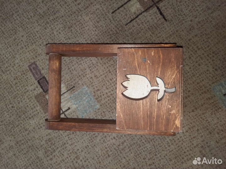 Подставка для цветов на подоконник,корзинки,горшки