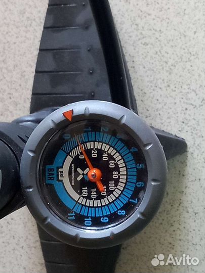 Велосипедный насос с манометром