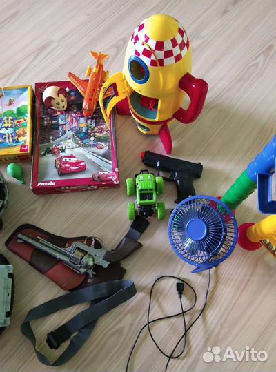 Игрушки одним лотом