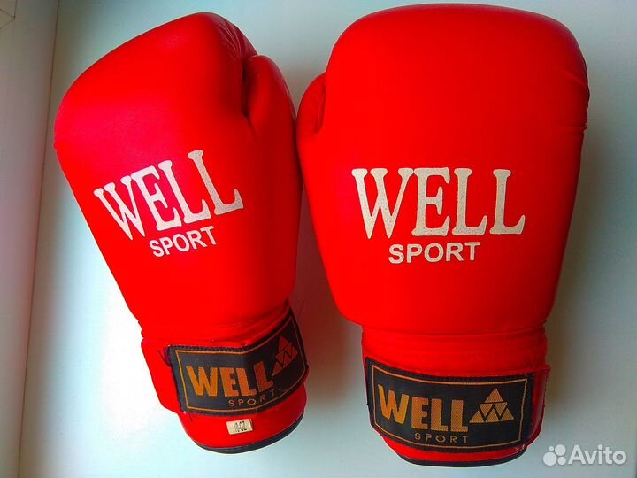Боксерские перчатки well