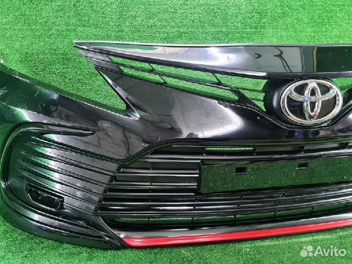 Бампер передний Toyota Camry