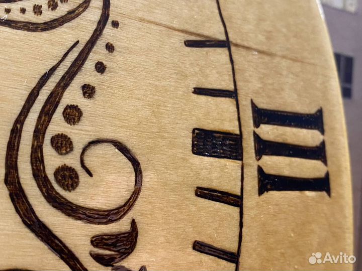 Часы настенные ручной работы 