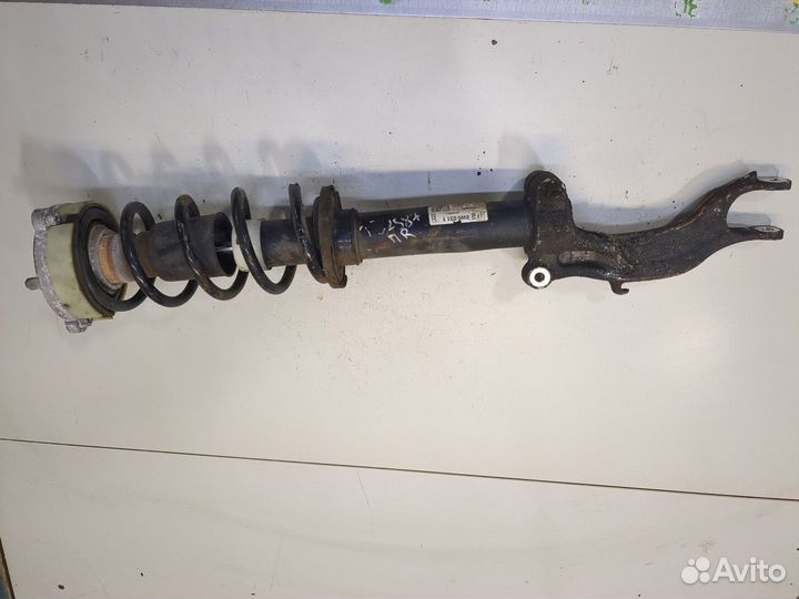 Амортизатор подвески Audi A4 (B9), 2016