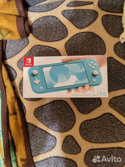 Портативная игровая приставка nintendo switch lite